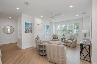 NEW! Harmony! Sleeps 18 - 30A Beaches - Golf Cart - 4