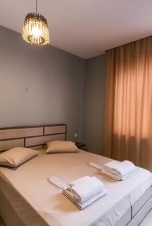 Lovely Jikia House Apartment - 8