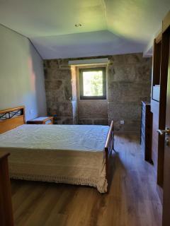 Family home with terrace and salamander - 8