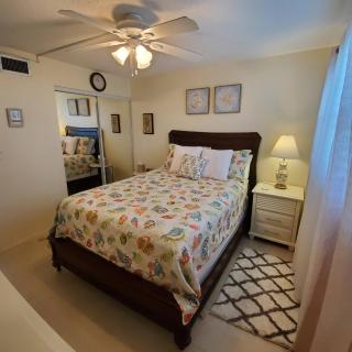 ★ Treasure Island Getaway w/Private Beach Access! - 0