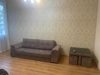 Cozy Georgian-style 1BR in Axis Towers - 5