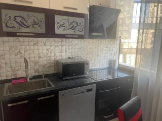 Cozy Georgian-style 1BR in Axis Towers - 4