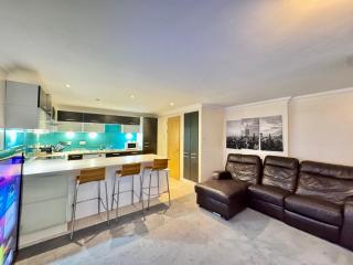 Comfortable 2BR Westminster Apartment - 7