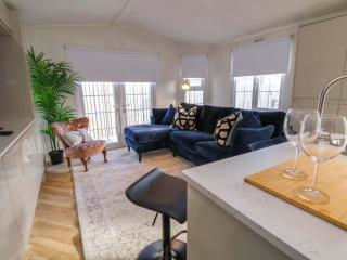 Lodge - 3