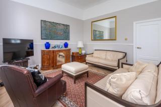 Elegant 2BDR Flat with Garden Access Putney - 4