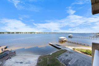 Compass Point 308 by Youngs Suncoast - 0