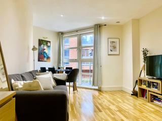 London Flat for Shopping and Christmas Lights - 8