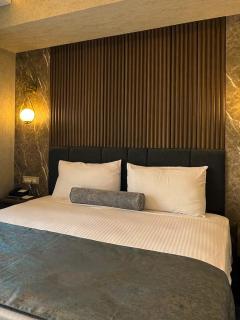 Level Deluxe Hotel - 5