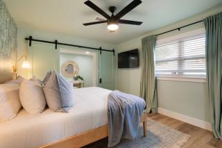 Christmas Available | Heated Pool & Hot Tub - 3