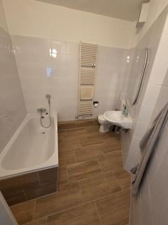 Monteurwohnung Reichenbach im Vogtland Zentral mit großen Parkplatz - 6