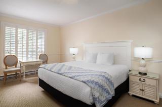 Best Western Grandma's Feather Bed - 3