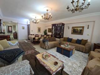 Luxury Sea View Apartment - 4