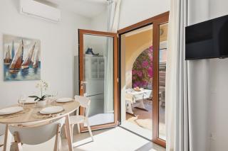 Residence Moresca , Appartamento Tavolara con Giardino e Vista Mare a 80 mt dalla Spiaggia - 8