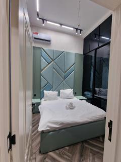 Nizami Deluxe Apartments by Bahtiyar - 6