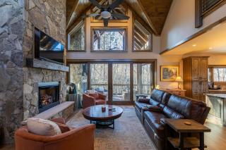 Little Creek Lodge at Eagles Nest - 5