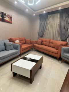 شقة بالمهندسين شارع الأطباء - 4