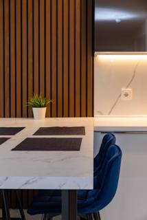 Mountain Views Diamond Suite - 2BR - 15th Floor - Free Parking - 7