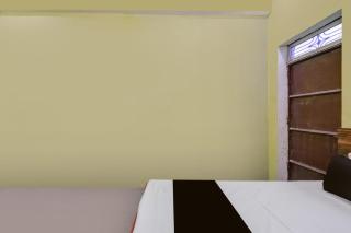 SPOT ON Yatri Nivas Hotel - 2