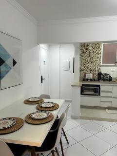 Apartamento em Santos no Gonzaga em frente a praia - 4