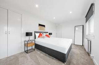 The Elphin Escape - 4