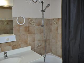 Charmant 2 pièces près des remontées mécaniques avec parking - FR-1-692-8 - 4