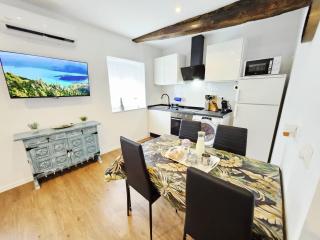 Apartment 5 Pers Natur León - 9