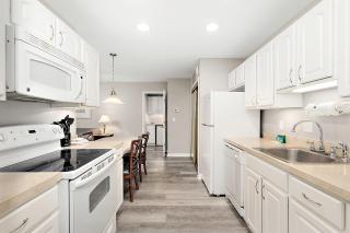 Club Ocean Villas II by CoolVacay - 2