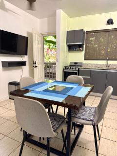 A little bit of Paradise Ground Floor Studio - 7