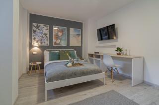 Modern 2-BR Flat near Cismigiu & Universitate - Balcony & Kitchen - 8