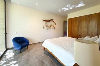 Resort-Style 2-Bedroom Apt | Balcony, Pool, Gym & More at Mistiq - 1