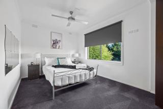 Relax Unwind in Berwick Multiple Retreat Walk to shops - 0