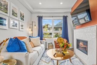 Mountain Modern 2BR Townhome with Stunning View - 0