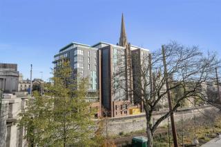 The Point 902 - Grampian Lettings - 1