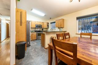 The Goldmine Family Gathering - 1