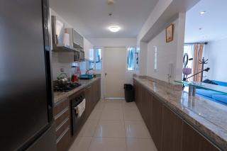 Luxe 2BR Pool & Gym in Miraflores - 6