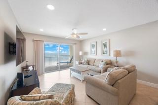 Beach Front Corner Unit - #309 Madeira Norte - 3