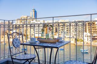 Elegant seafront apartment - 8