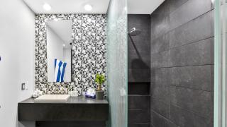 Garden-Access 2BR with Spectacular View - 7