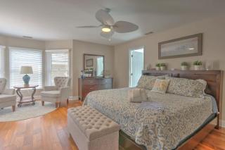 Sweet Carolina - 4BR Pools Pickleball Tennis - 4