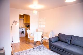 Cosy Central Southampton Apartment with Parking - 6