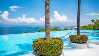 Garden-Access 2BR with Spectacular View - 9