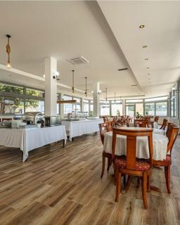 Sahat Kula Residence Hotel - 5