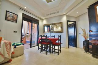 Spacious, Authentic, and Central, Pool,Fiber Wi-fi - Marrakech - 4