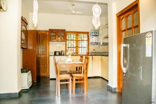 Tropical 1BHK Apartment by Déjà Vu Stays - 2