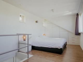 House by Uitgeestermeer with Garden - 6