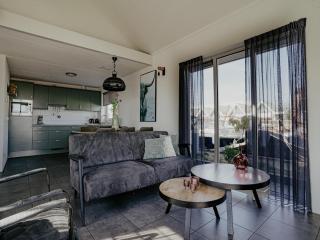 House by Uitgeestermeer with Garden - 9