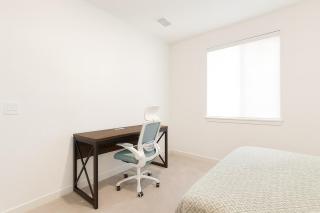 Modern Private Room with Private Bath - 7