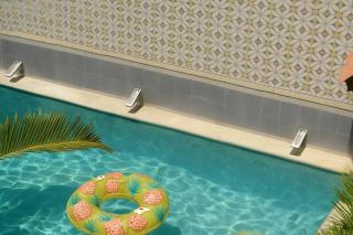 DezMont Guest House - 5