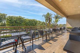 Best Western Plus Anaheim Inn - 6