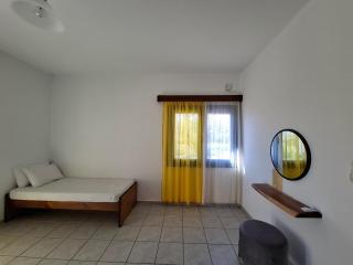 Melissa Apartments - 1